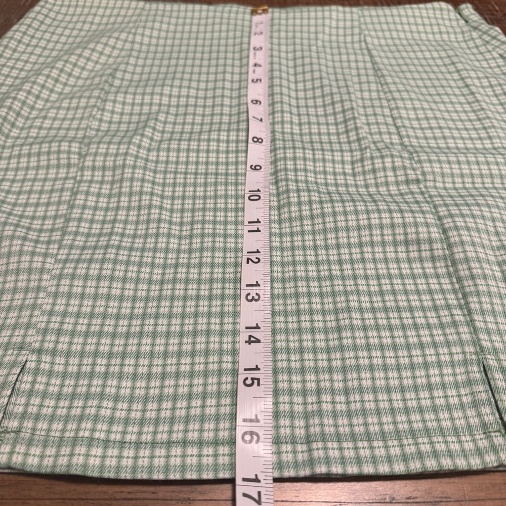 Hesperus XL Green and White Skirt Juniors 14 - Picture 8 of 9